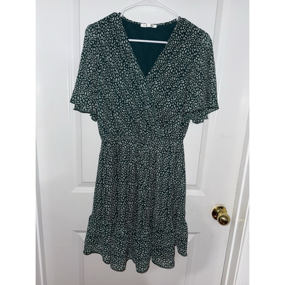 Kirundo Medium Green And White V-Neck Short Sleeve Tie At The Waist Spring Dress